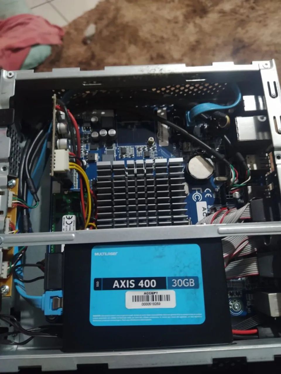 Vendo CPU  pra tirar peça  - Foto 4