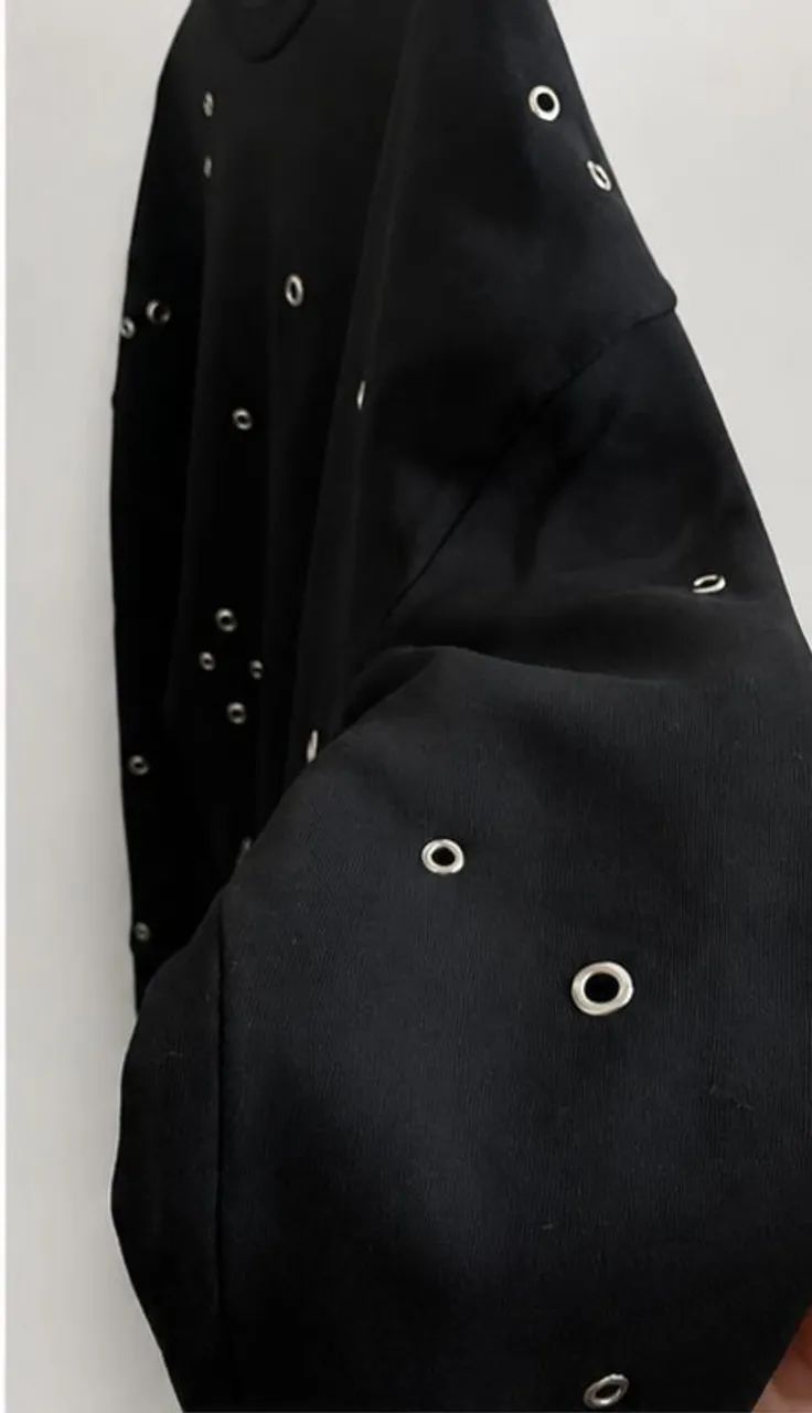 Moletom Zara Original Preto com Ilhoses | Tam. (M) - Foto 3