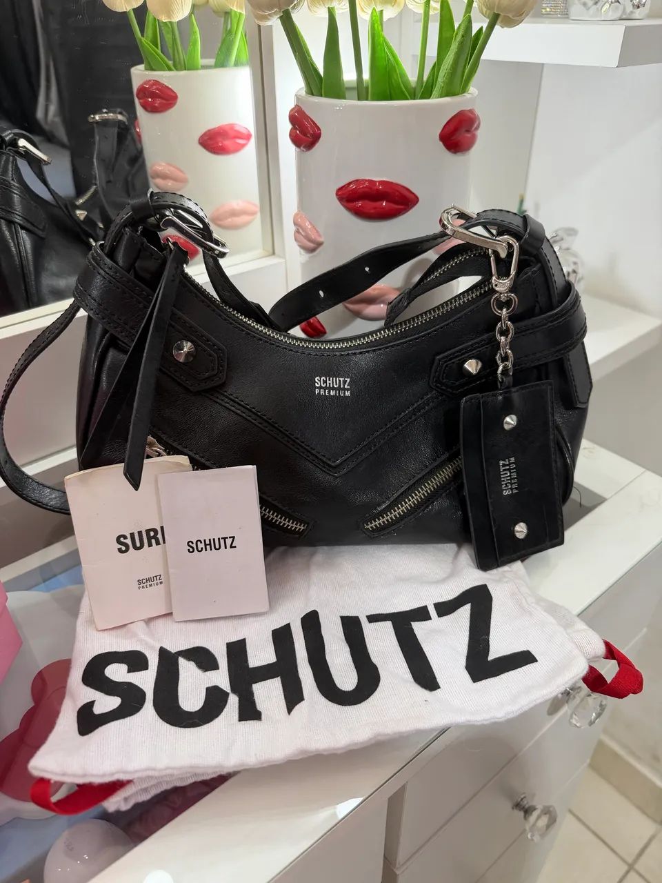 Schutz Suri - Foto 2
