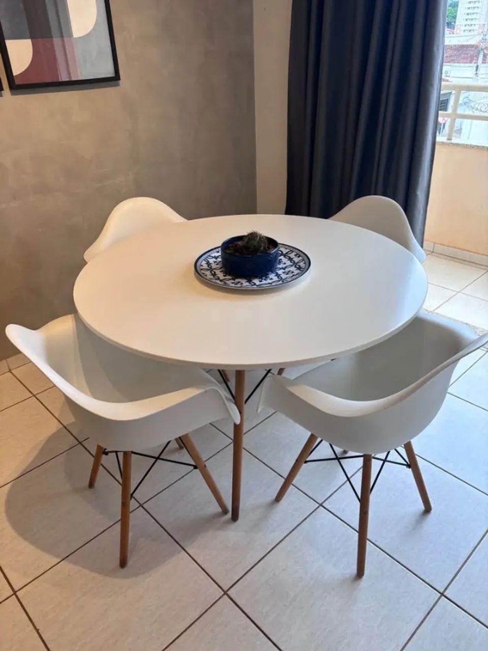 Mesa de Jantar Eifell com 4 cadeiras - Foto 2