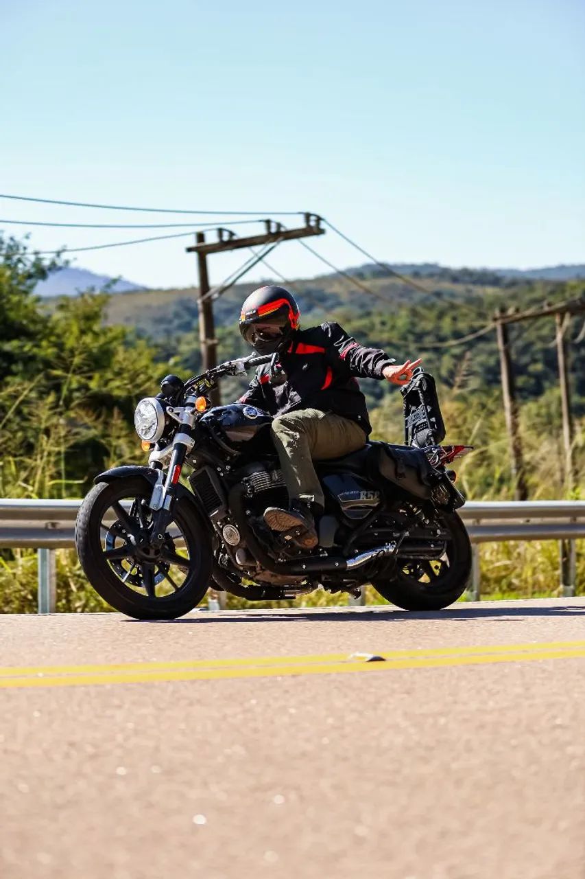 SUPER METEOR 650  - Foto 4