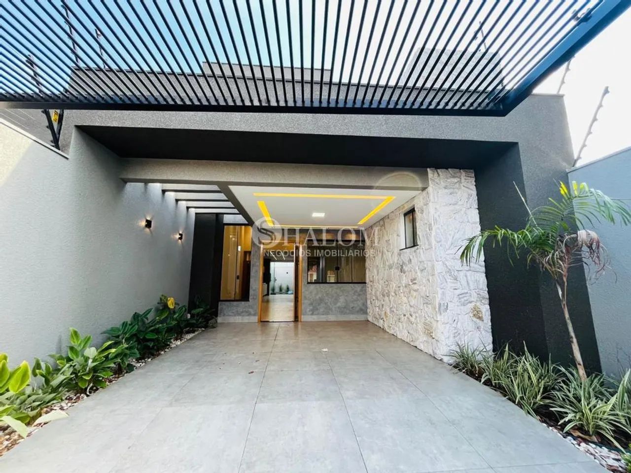 Casa à venda em Maringá, Vila Santa Izabel, com 3 quartos, com 110 m² - Foto 2