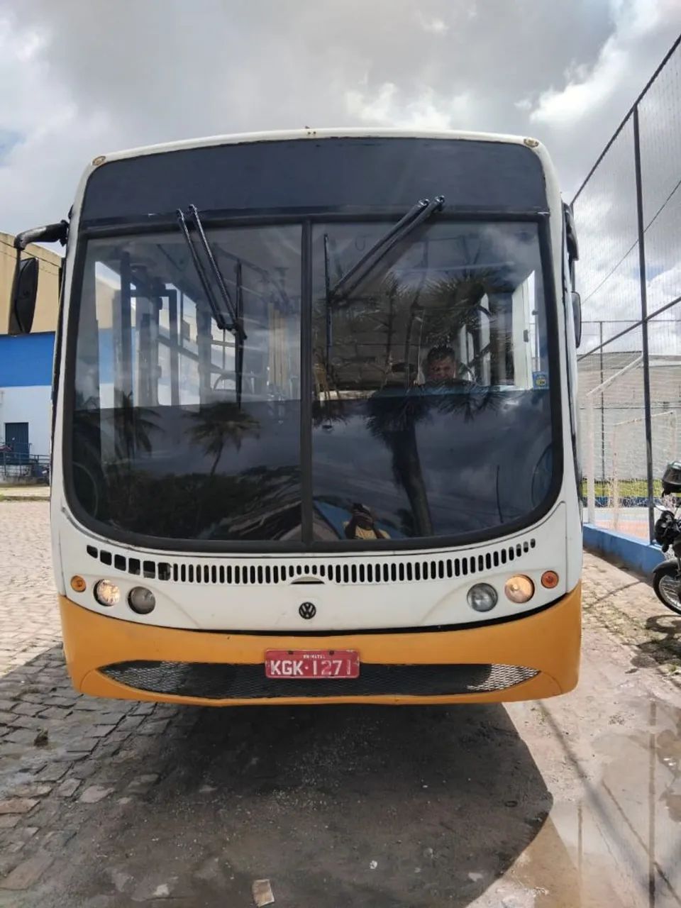 VENDO ÔNIBUS VOLKSWAGEN