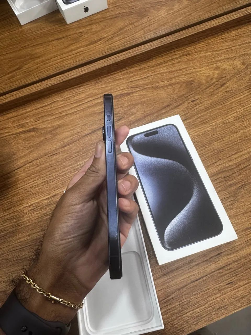Iphone 15 pro max 256GB - Foto 3