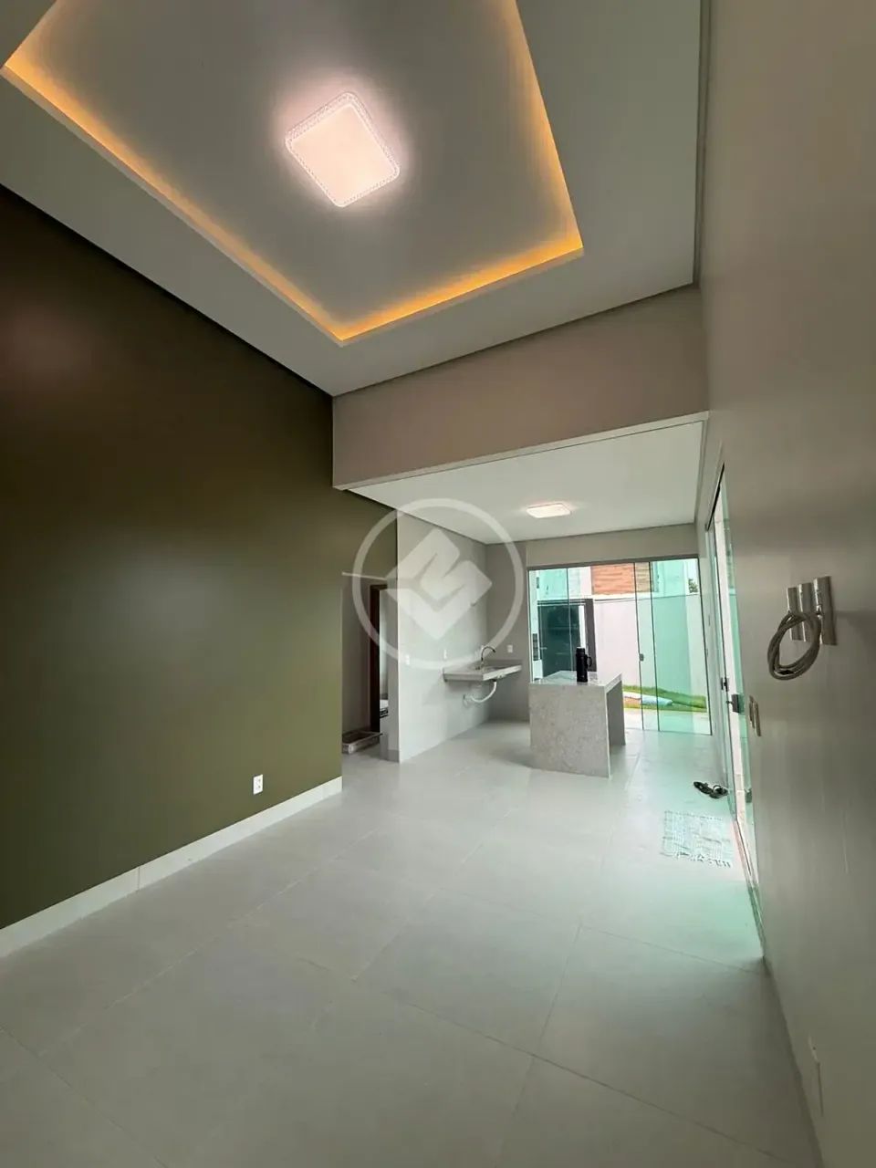 Casa 02 (de esquina)  85m² de edificação  Excelente opção para locação ou uso independente - Foto 4