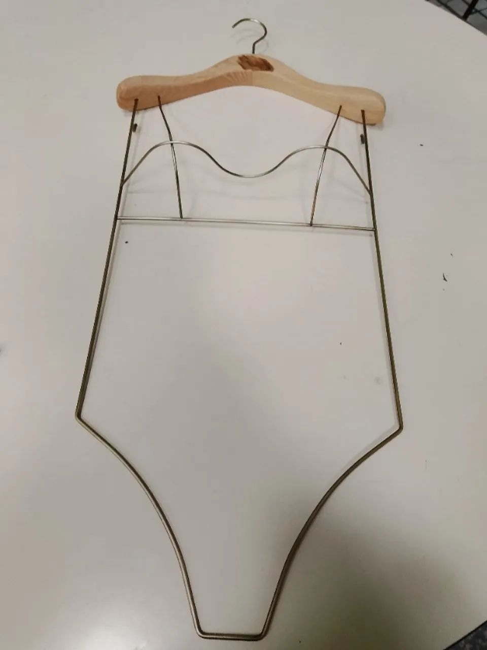 Cabides feminino Christian dior  - Foto 5