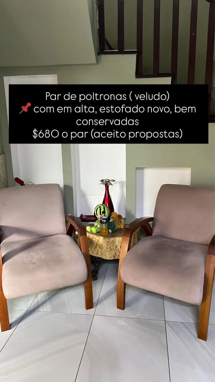 Par de poltronas (veludo)