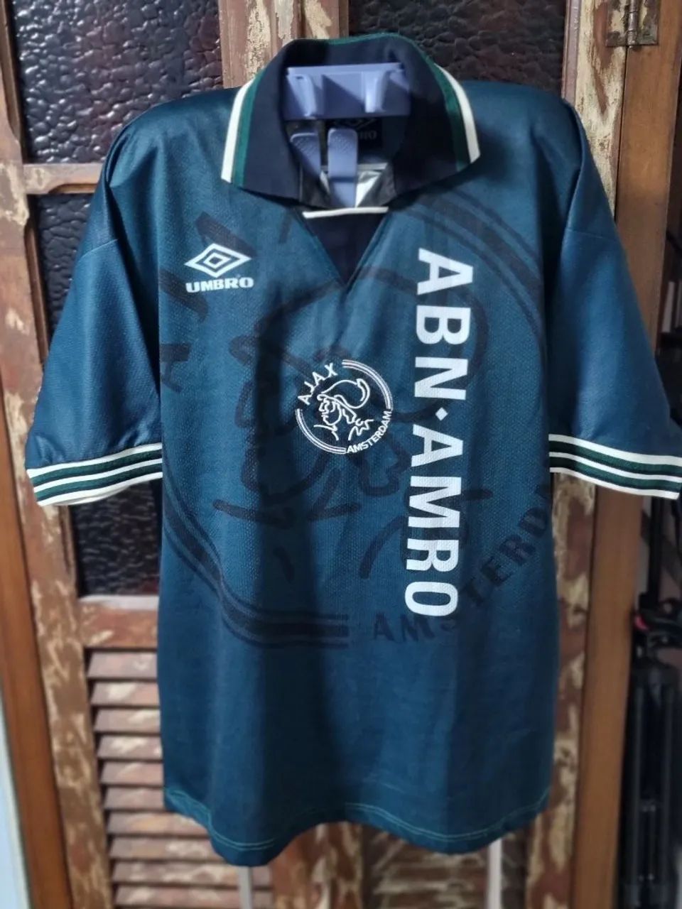 Camisa Ajax Umbro Oficial de época