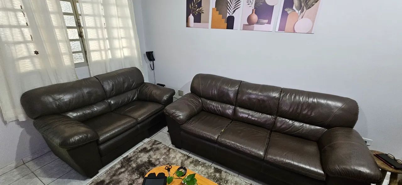 Sofá de 2 e 3 lugares em couro legítimo - Marrom - Foto 3
