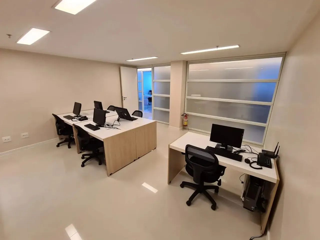 Comercial para vender e alugar em rua pública, ALPHAVILLE I, Salvador, BA - Foto 12