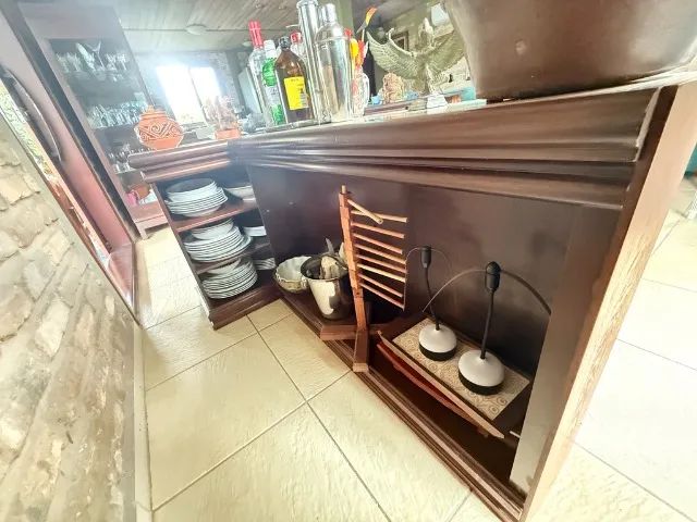 Buffet/Aparador Clássico em Madeira com Tampo de Mármore - Grande e Elegante - Foto 3