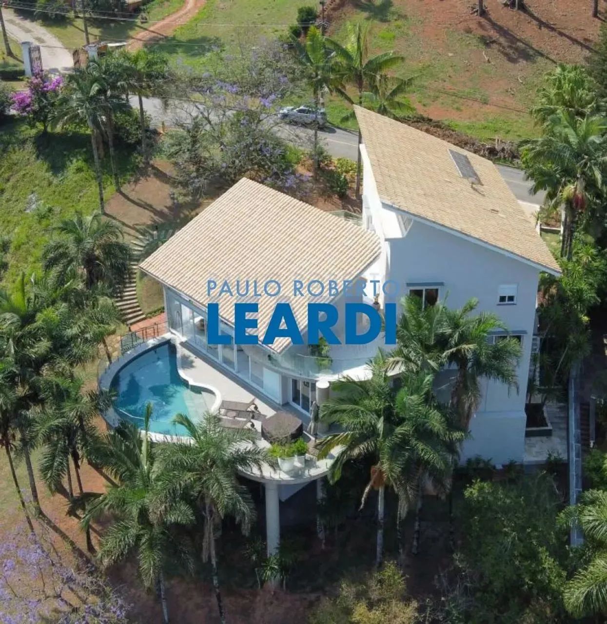 CASA EM CONDOMÍNIO - TAMBORÉ - SP