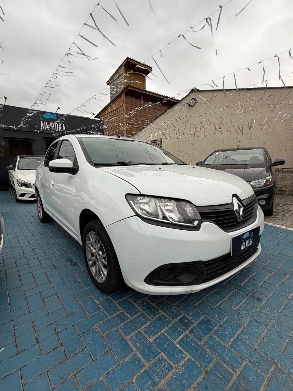 Renault Logan Expression Hi-flex 1.6 8V 4P 2014