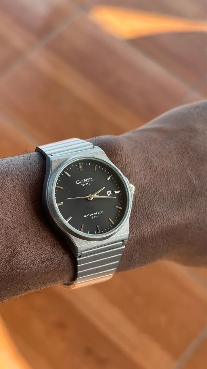 Relógio Casio Quartz Preto Prata