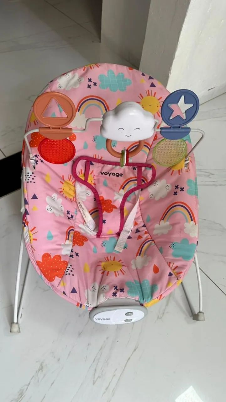 Andajar e cadeira de descanso para bebê 