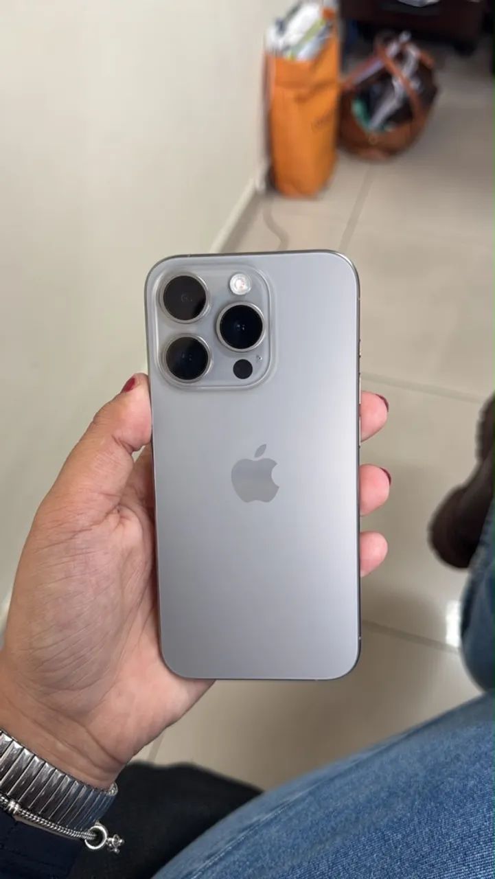 iPhone 15 pro 