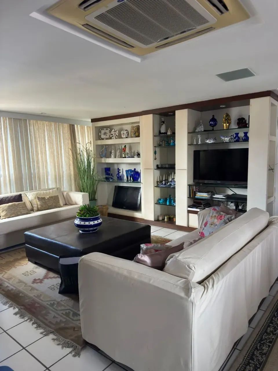 APTO MOBILIADO 3 SUÍTES EM PETRÓPOLIS - Foto 2