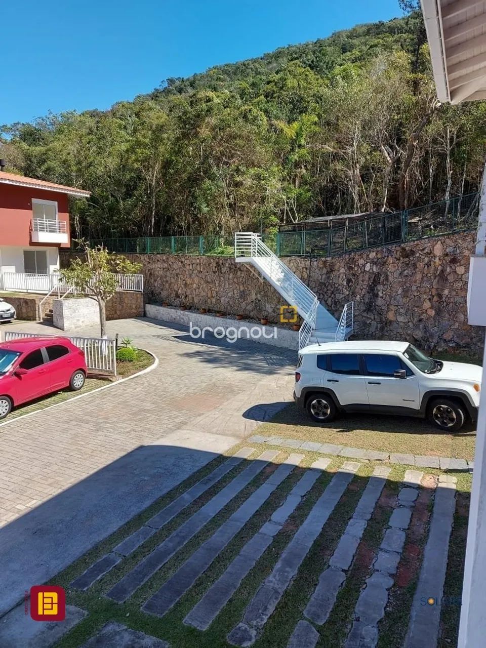 Casa de 3 dormitórios (1 suítes) e 2 vagas - Foto 4