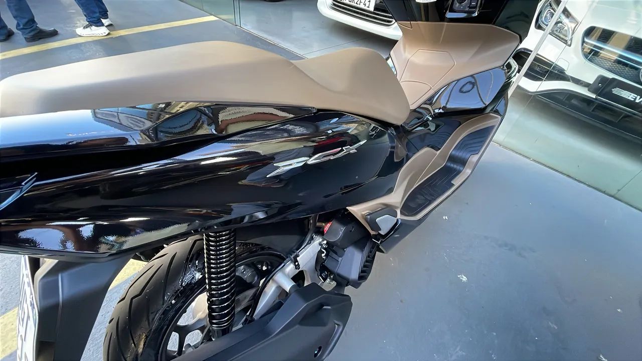 PCX 160 DlX 26 com 500 km  - Foto 4