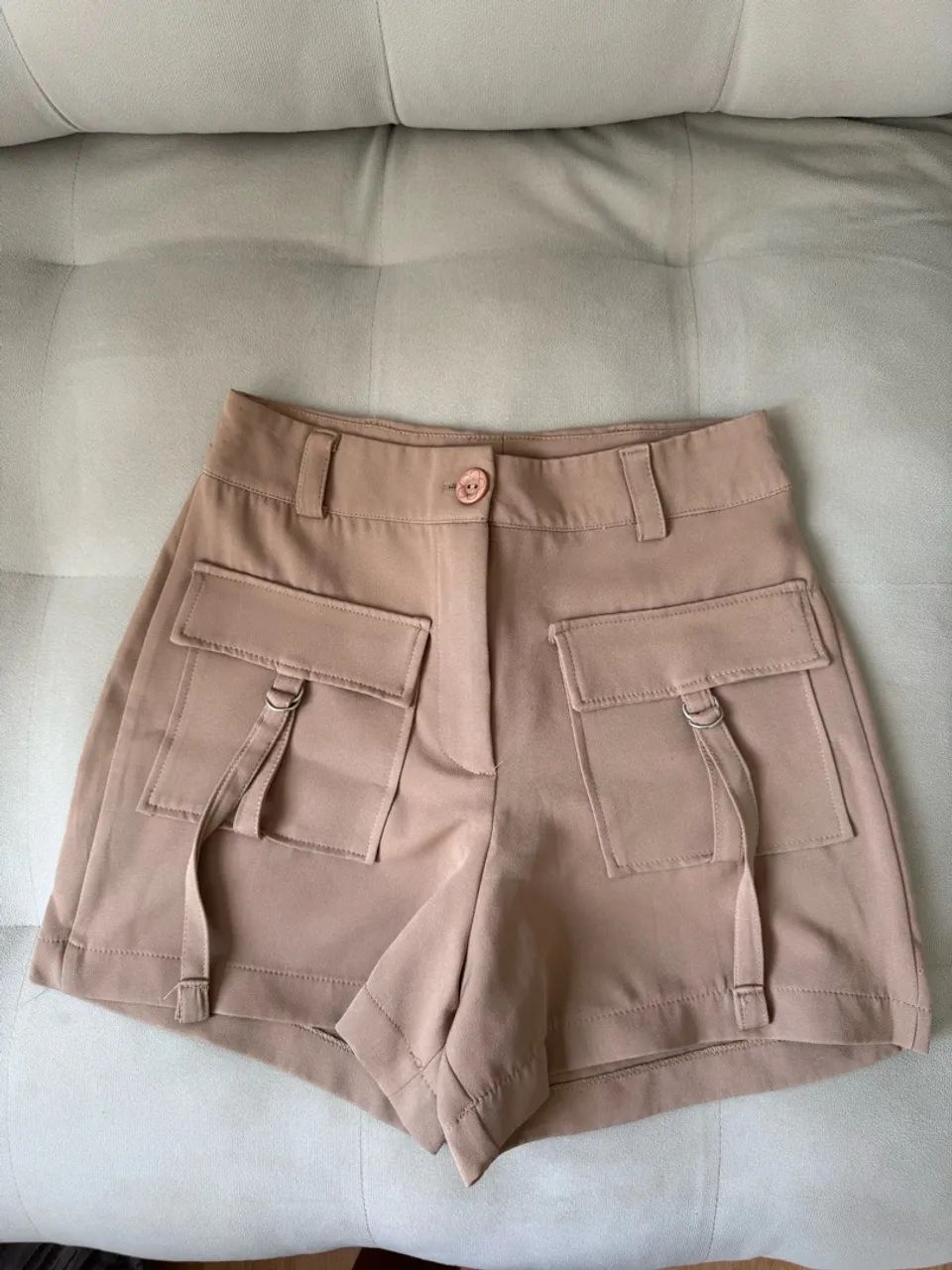 Short marrom, tamanho P