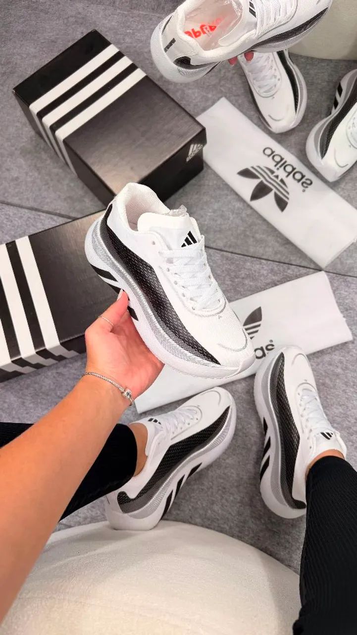 Adidas hyperboost  - Foto 3
