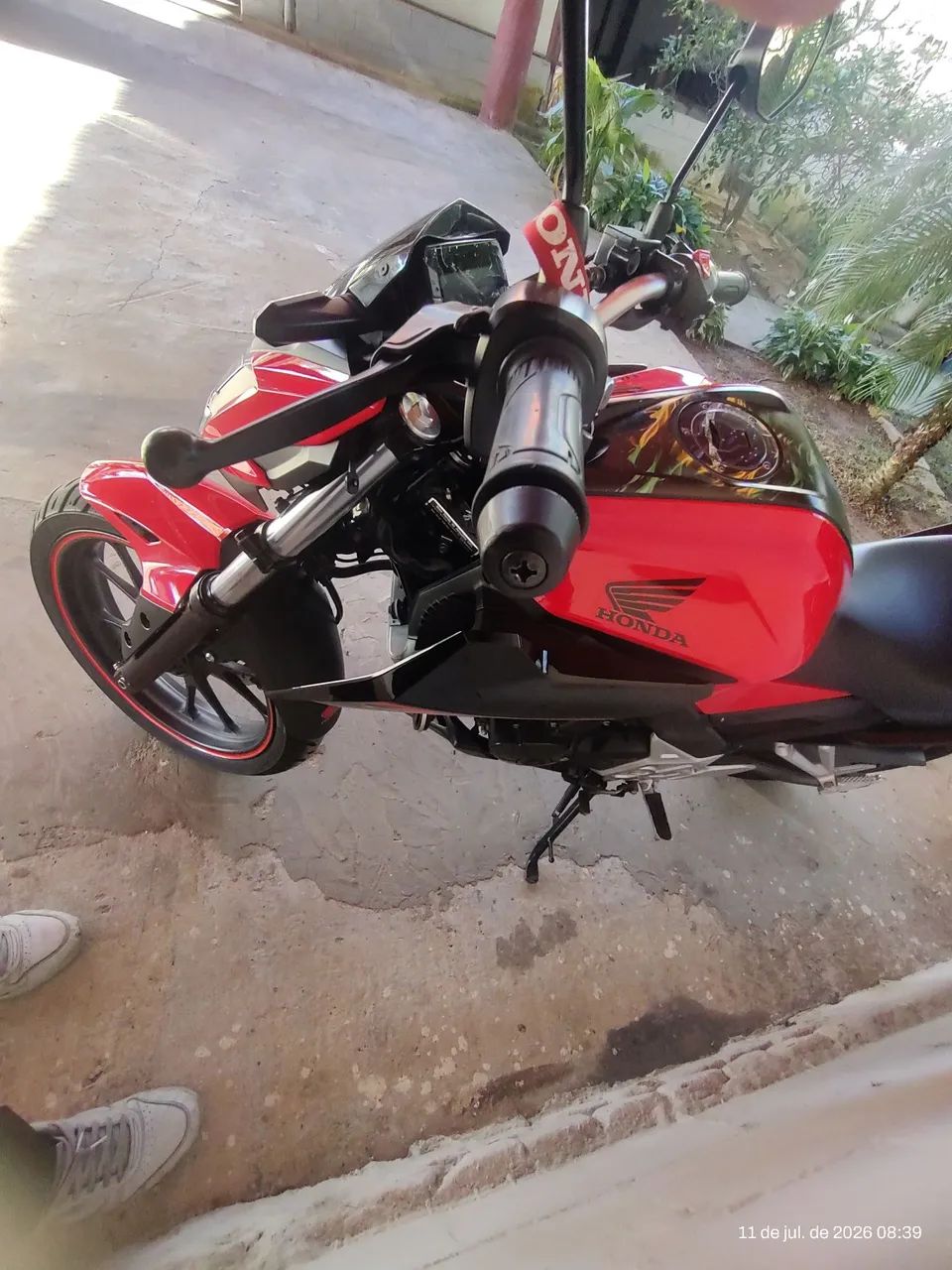 CB 300f 2024 - Foto 4