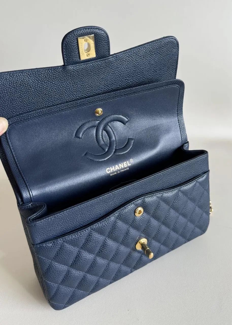 Bolsa Chanel azul em couro  - Foto 2