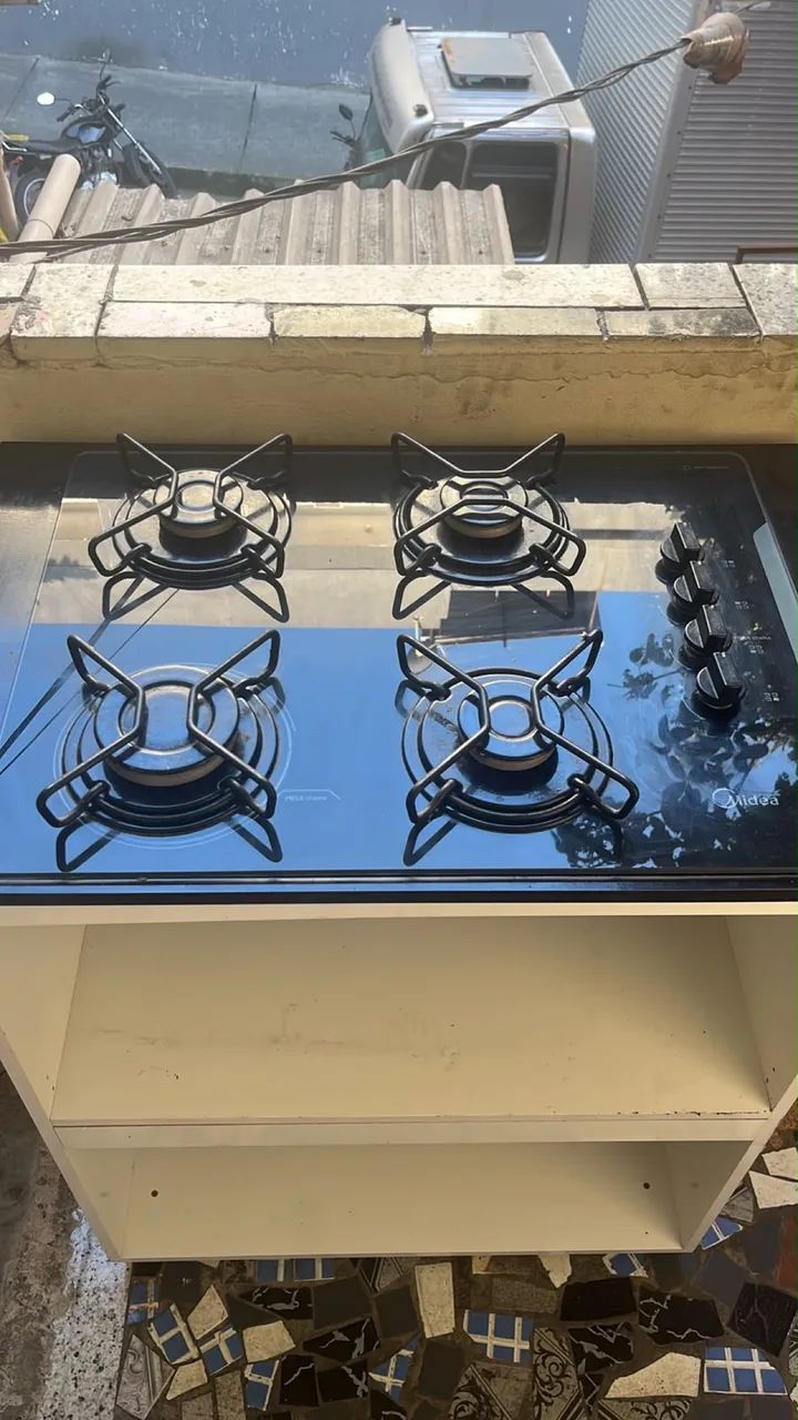 Balcão com o cooktop 450,00 ?