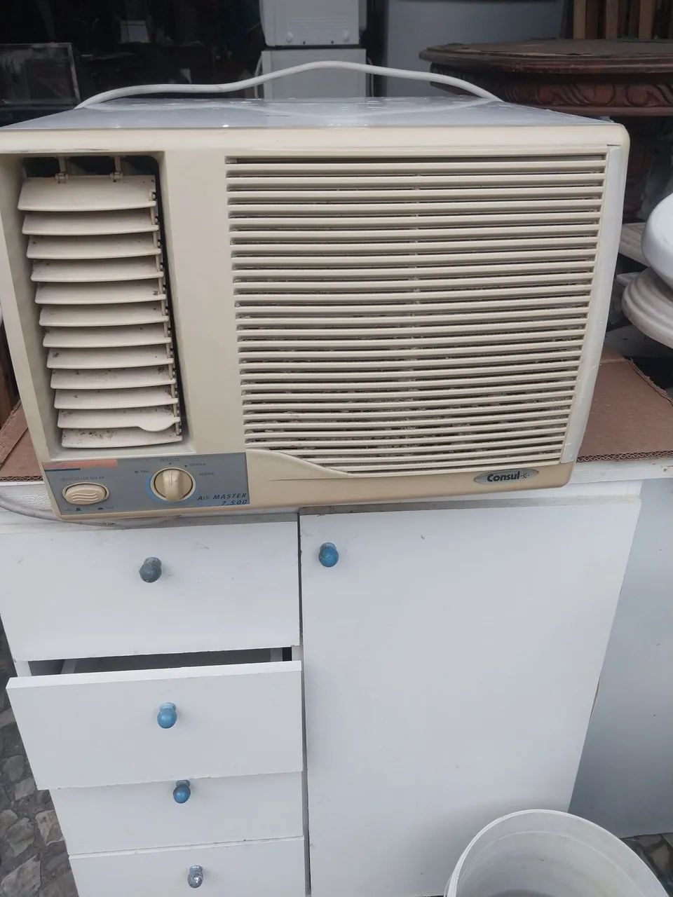 AR CONDICIONADO 7500 BTUS