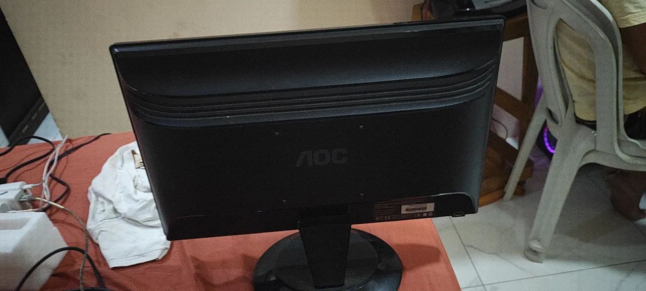 MONITOR 20 POLEGADAS  - Foto 3