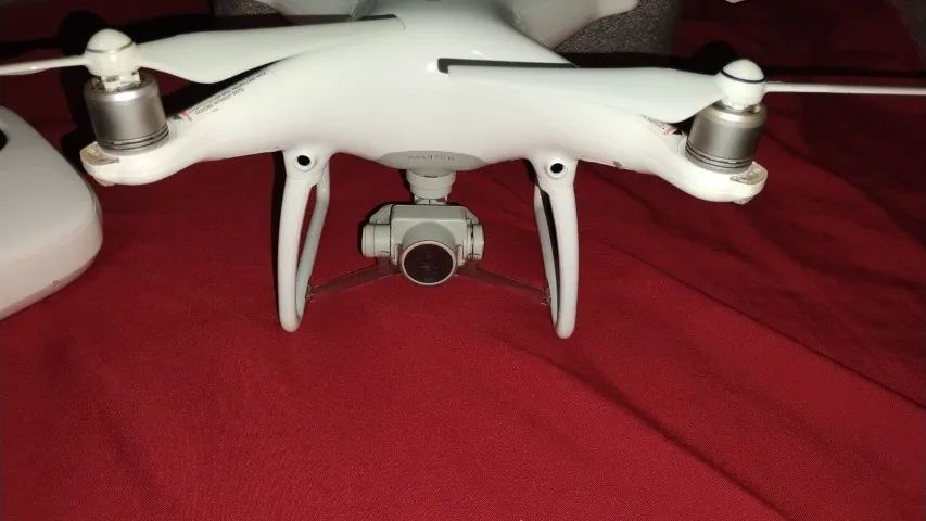 Drone Dji Phantom 4 Com Câmera E Gps, Branco (Usado) - Foto 3