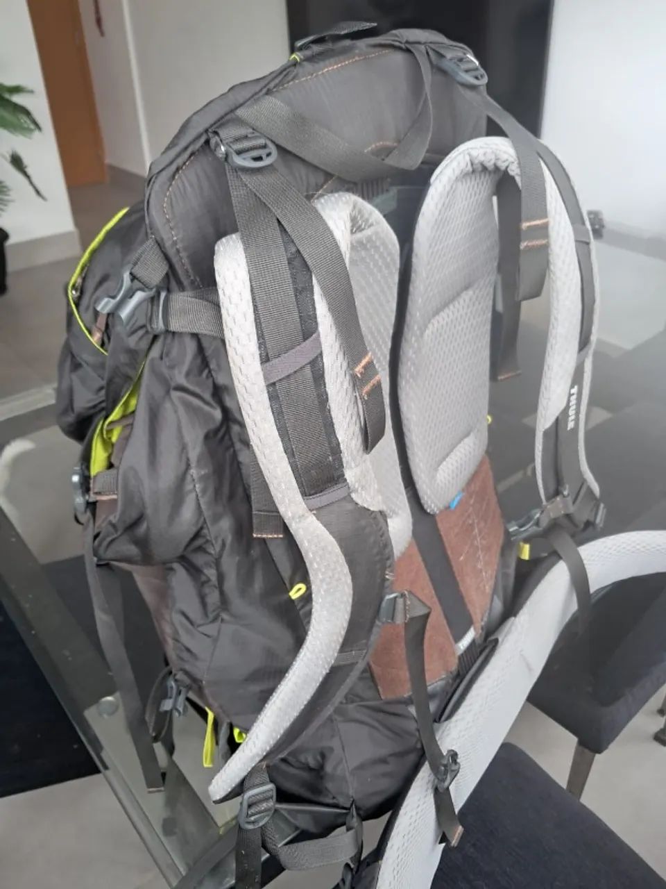 Mochila Thule Guidepost 85L verde - Foto 2