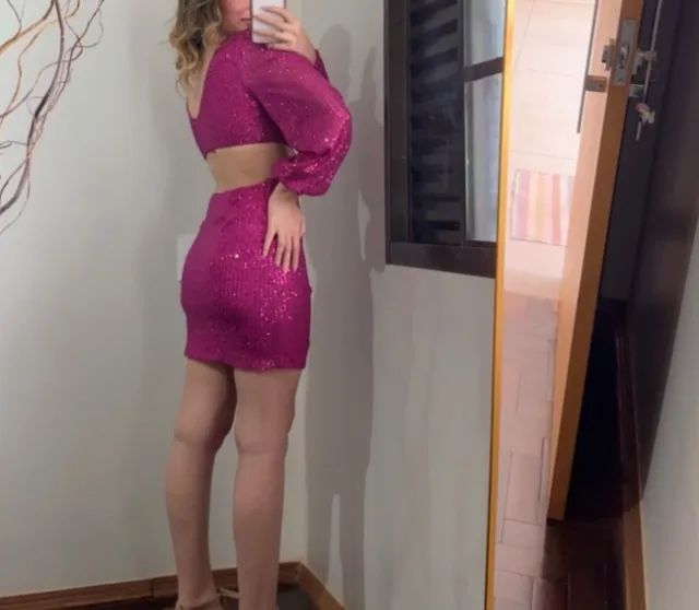 Vestido paetê rosa nunca usado - Foto 2