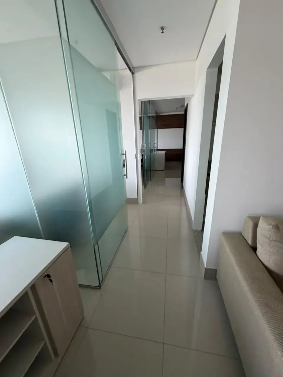 Cristal Tower Alugo sala mobiliada com 127 m2 no Adrianópolis - Foto 5