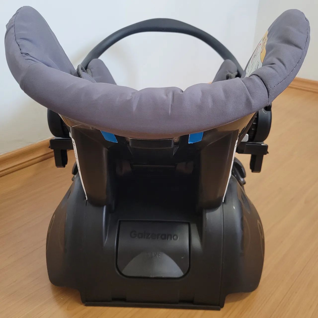 Conjunto Bebê Conforto Grid Black com Base Fixação Galzerano - Foto 4