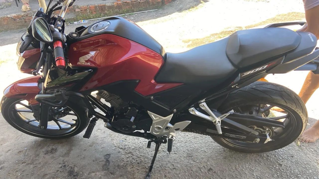 CB Twister 300F  - Foto 2