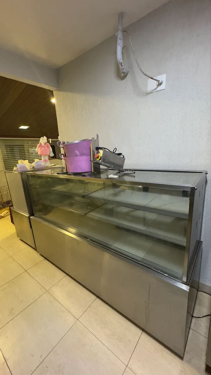 FREEZER EXPOSITOR - GELADO - Geladeiras e Freezers - Conjunto