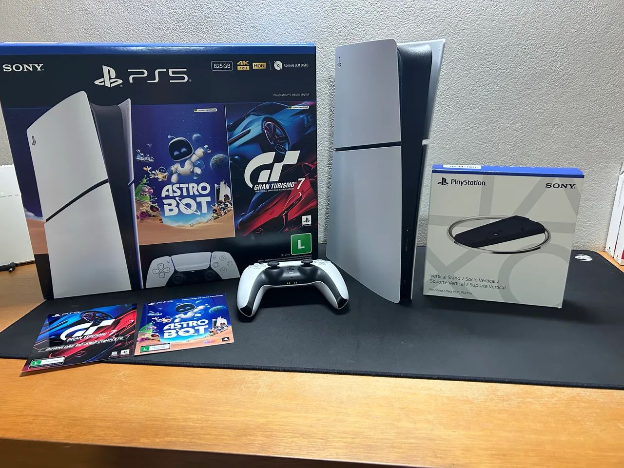 PS5 Slim Digital 825gb + Base Vertical  - Foto 2