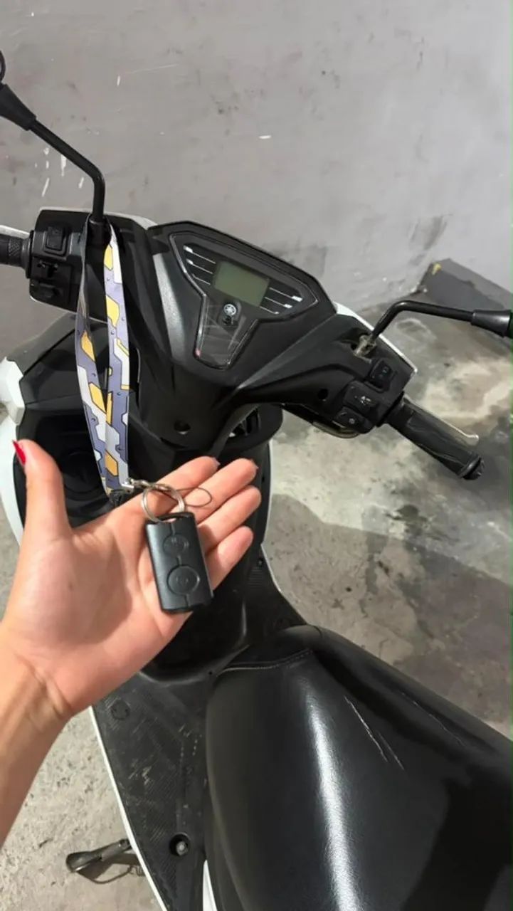 Yamaha fluo 125 - Foto 4