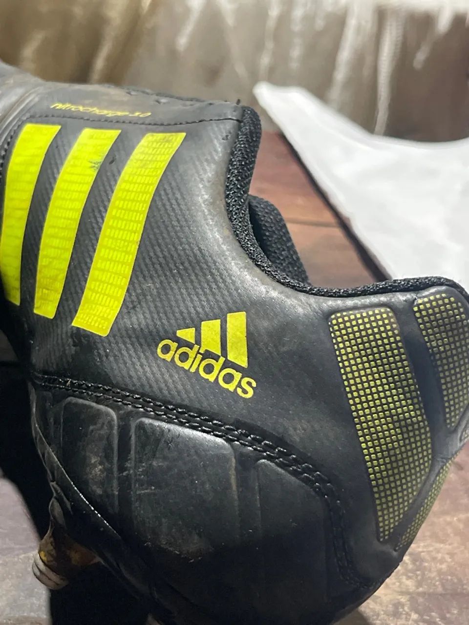 Chuteira ADIDAS Pro Soccer - Foto 2