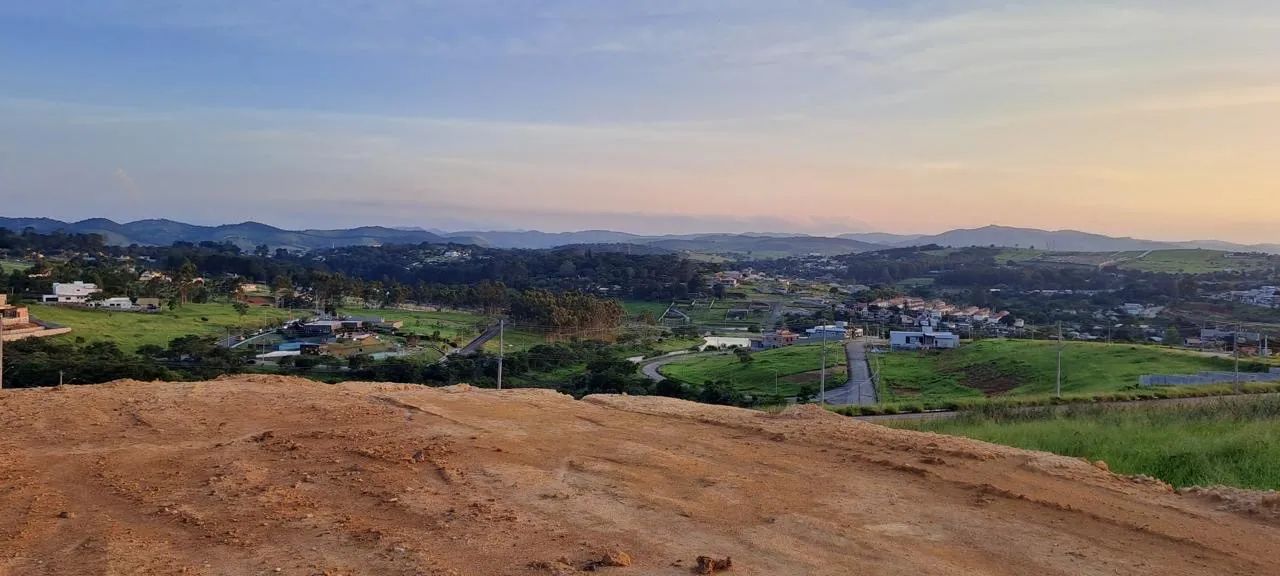 Terreno no Campos do Conde - Taubaté
