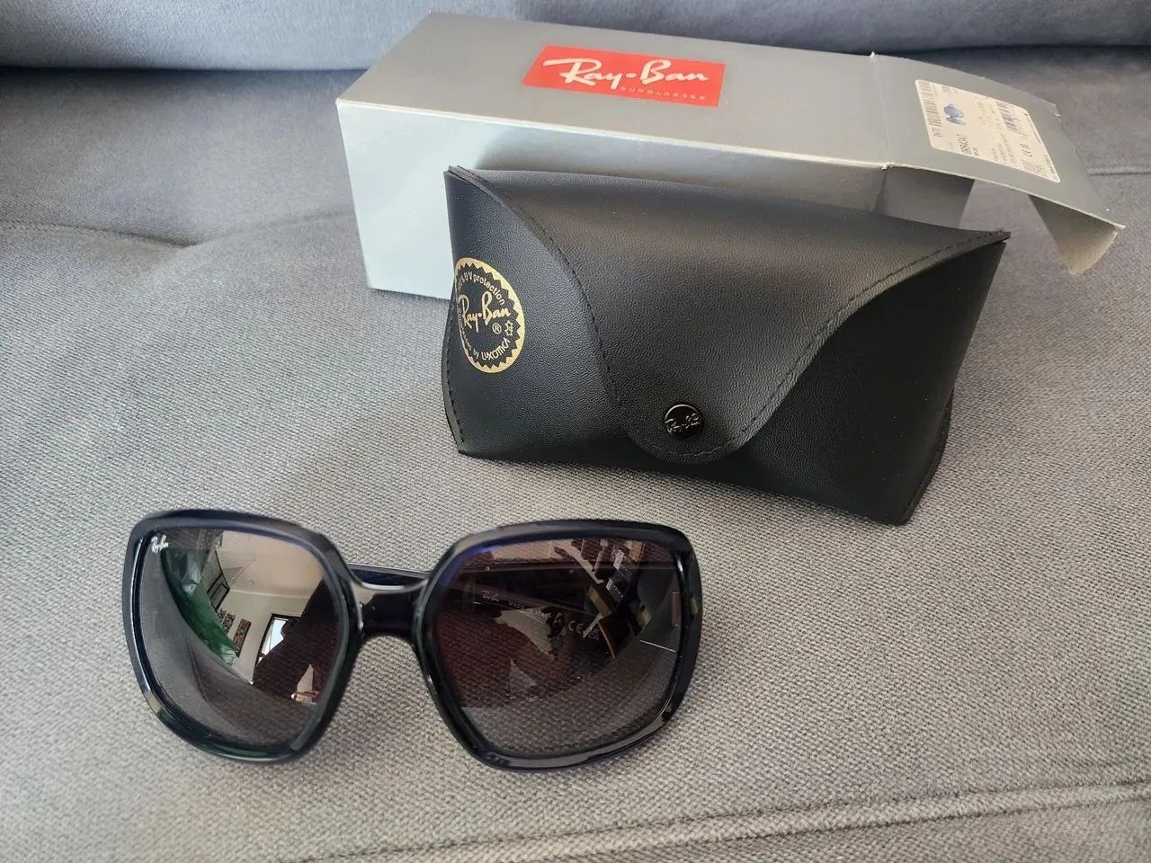 Ray-ban feminino impecável original seminovo impecável  - Foto 4
