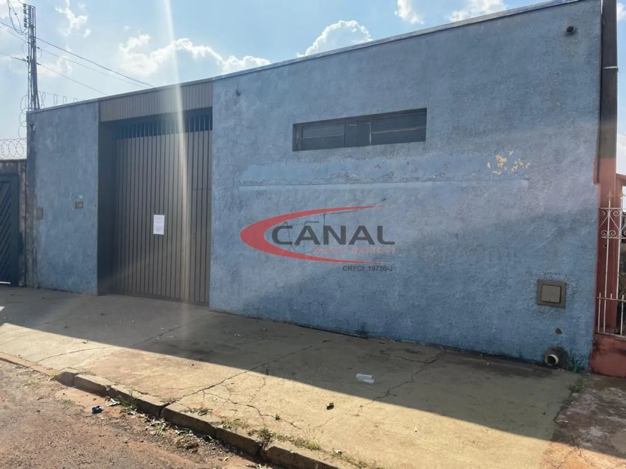Barracão para venda com 232 m² em Vila Pacífico, Bauru - SP