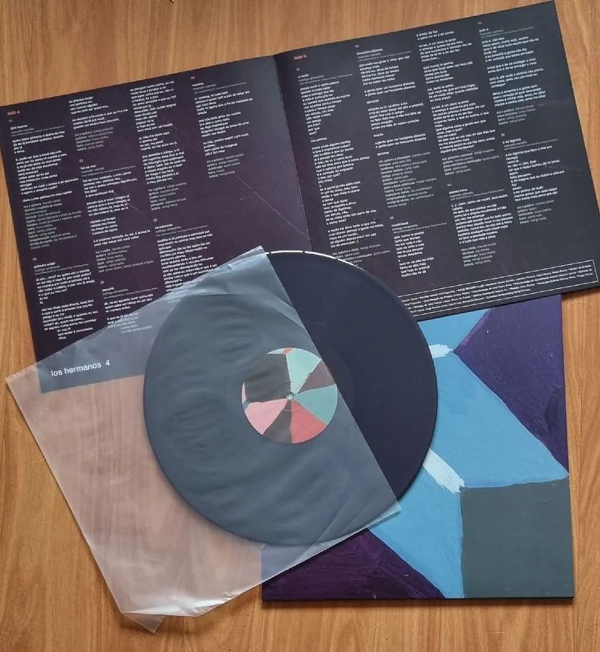 Vinil Los hermanos 4