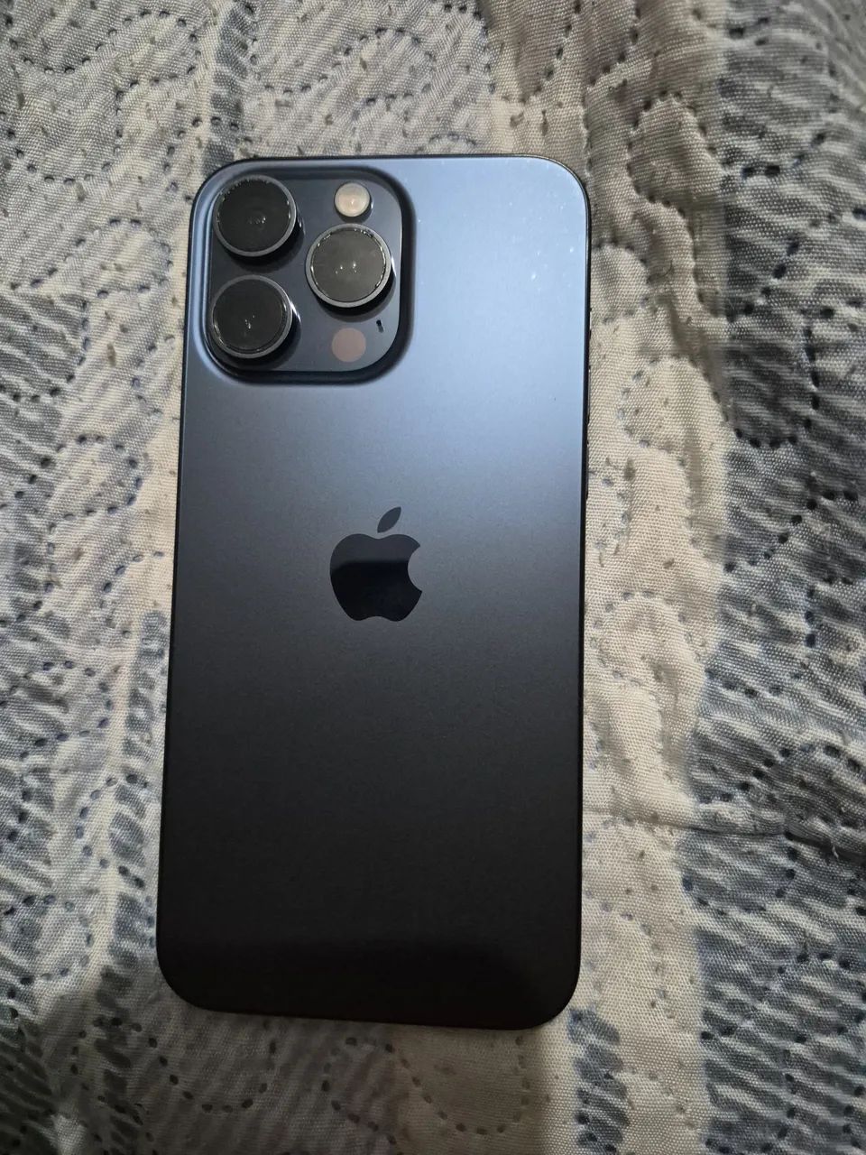 Troco iPhone 15 pro max por celular do mesmo nível  - Foto 4