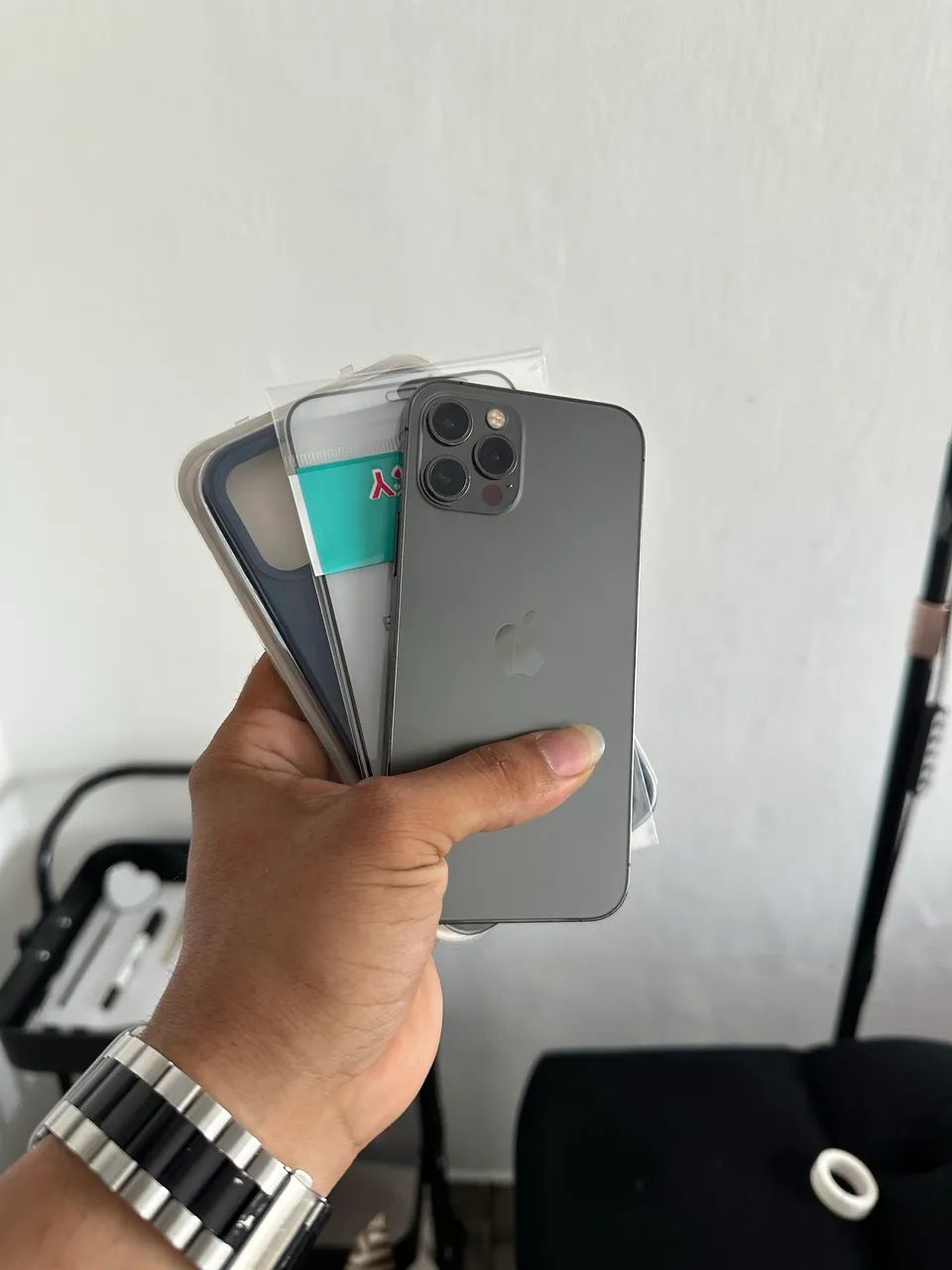 iPhone 12 Pro 256gb - Celulares e Smartphones - Benedito Bentes