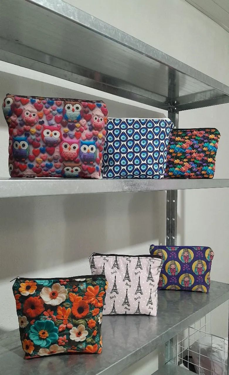 Necessaries  - Foto 2