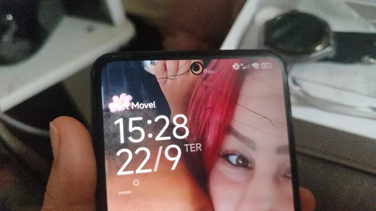 Troco celular e relógio por outro celular  - Foto 4