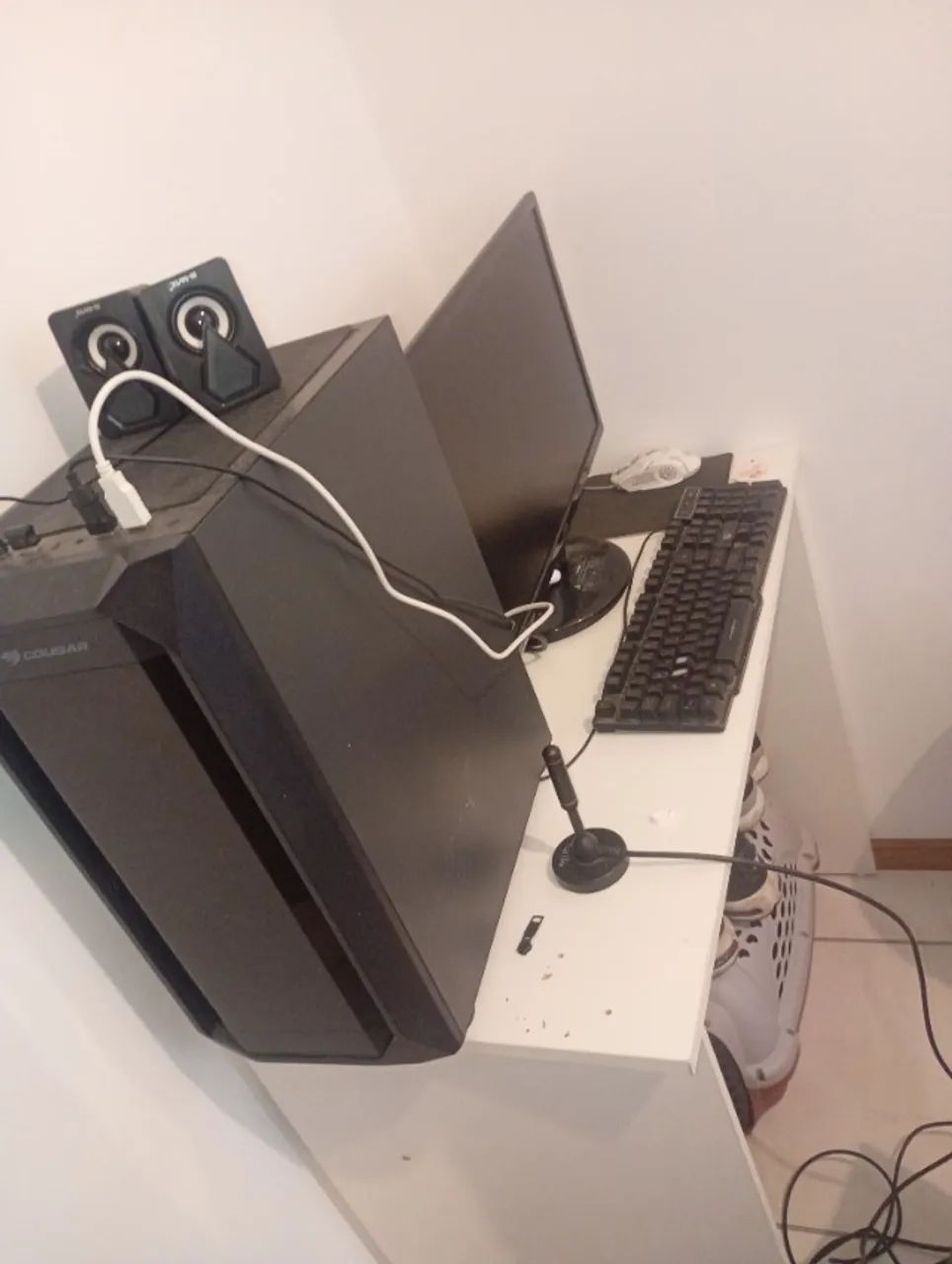 Vendo Pc,ótimo  pra jogos e trabalho  - Foto 2