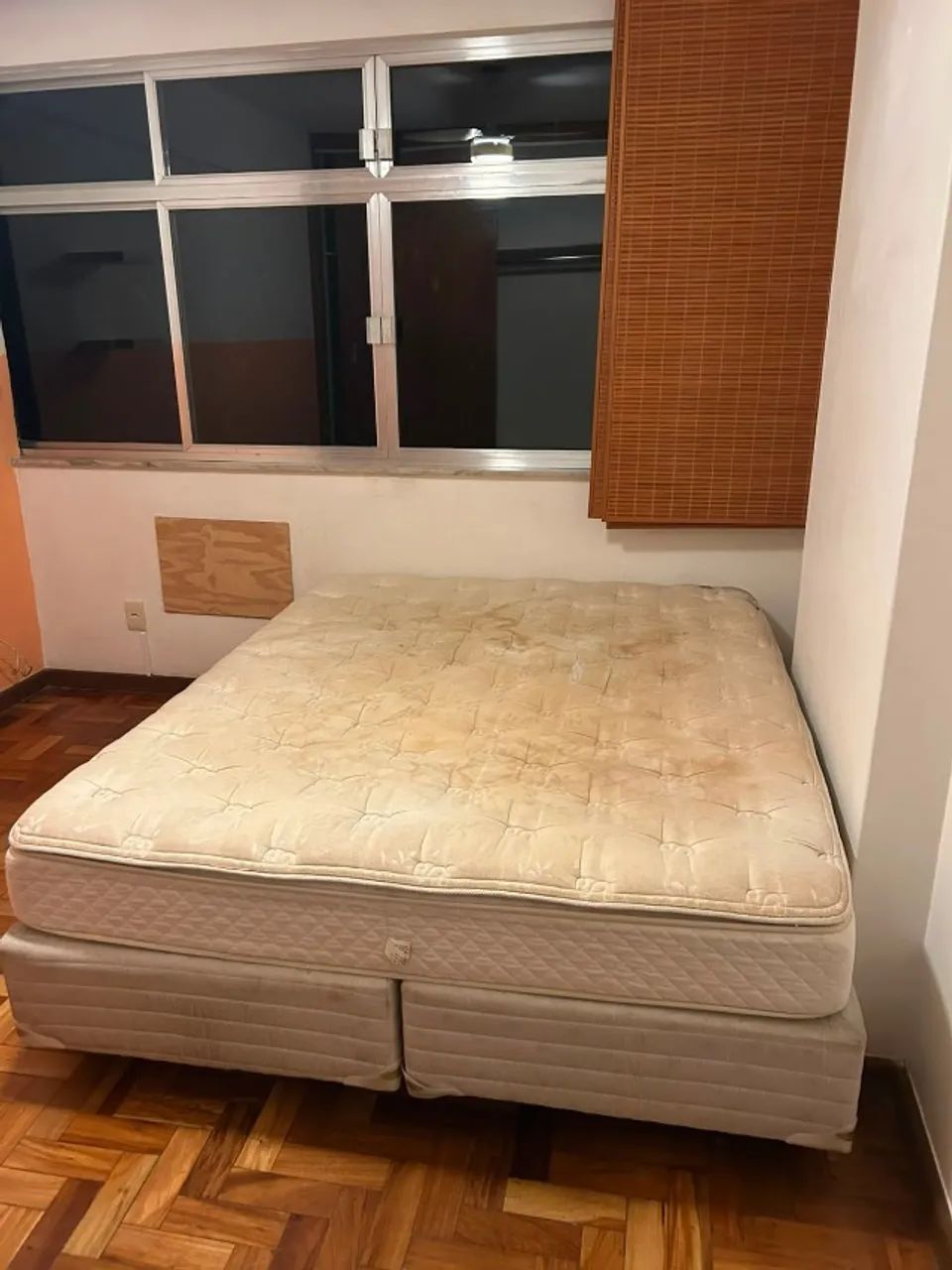 Cama Queen 